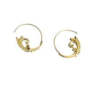 Vintage Hoop Design Gold Earrings